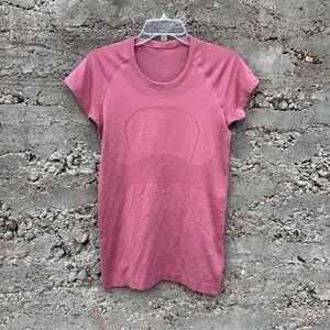 Lululemon Women Rose Pink Blossom Swiftly Tech Short Sleeve 2.0 Workout Shirt 8